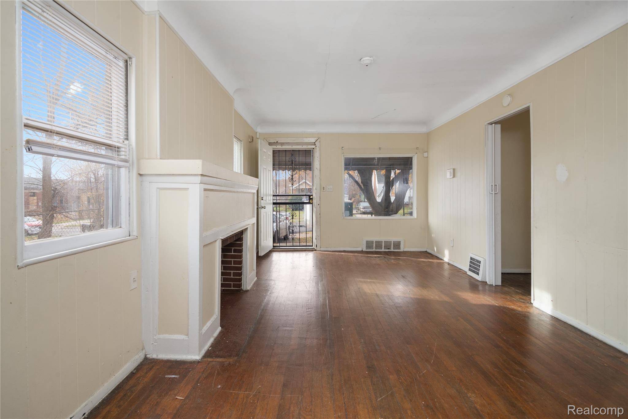 Detroit, MI 48227,12106 Steel ST