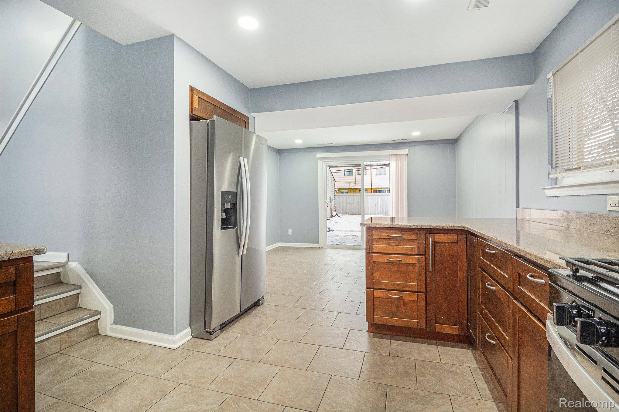 Westland, MI 48185,31040 Stephen AVE