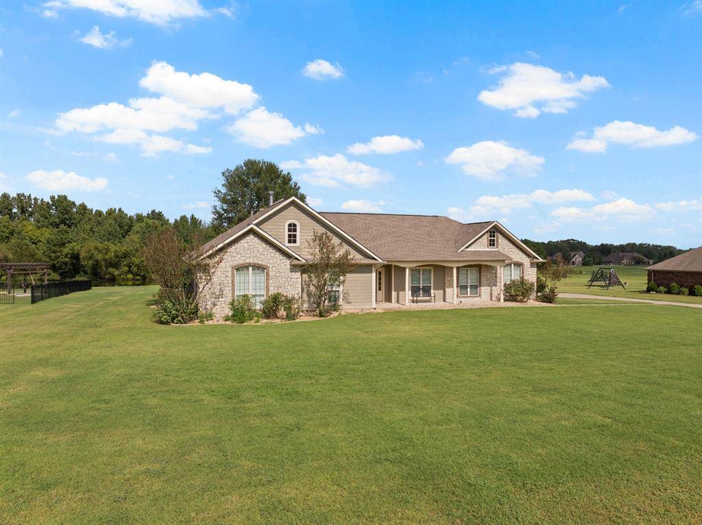 Pittsburg, TX 75686,299 Private Road 54166