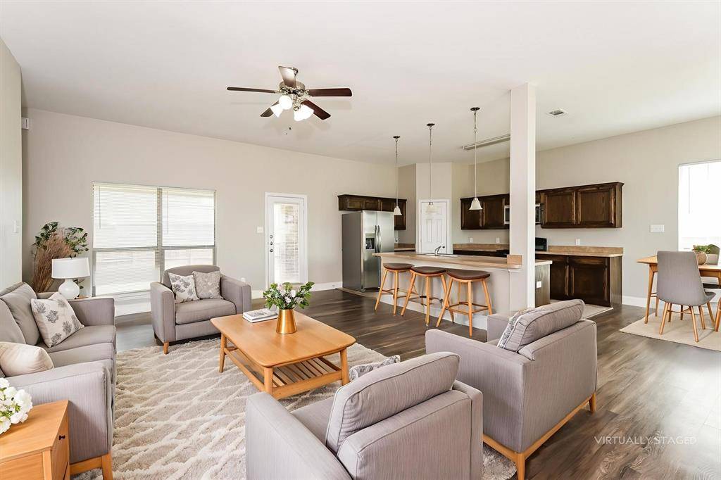 Dallas, TX 75253,15635 Gatsby Lane