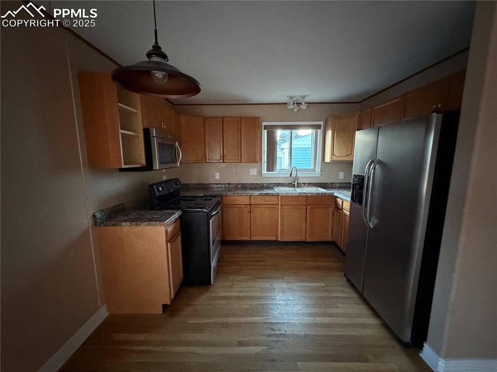 Colorado Springs, CO 80907,309 Redwood DR