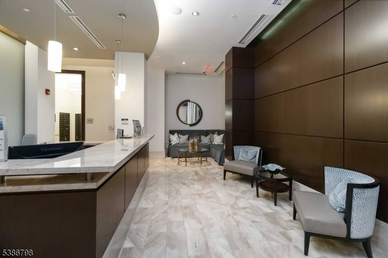 Morristown Town, NJ 07960,40 Park - Unit 315 #315