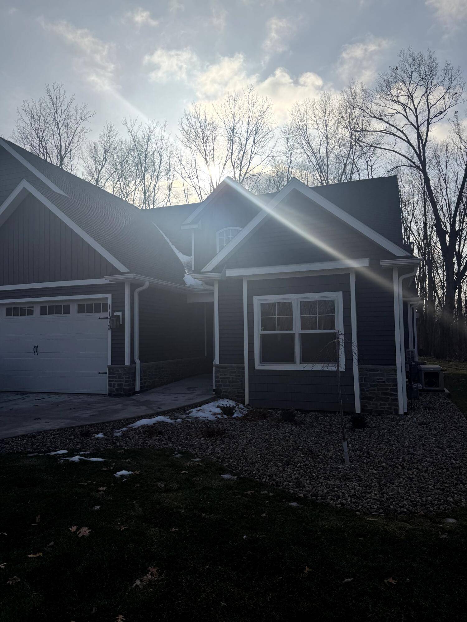 Hillsdale, MI 49242,1170 Lochaven CIR #8B