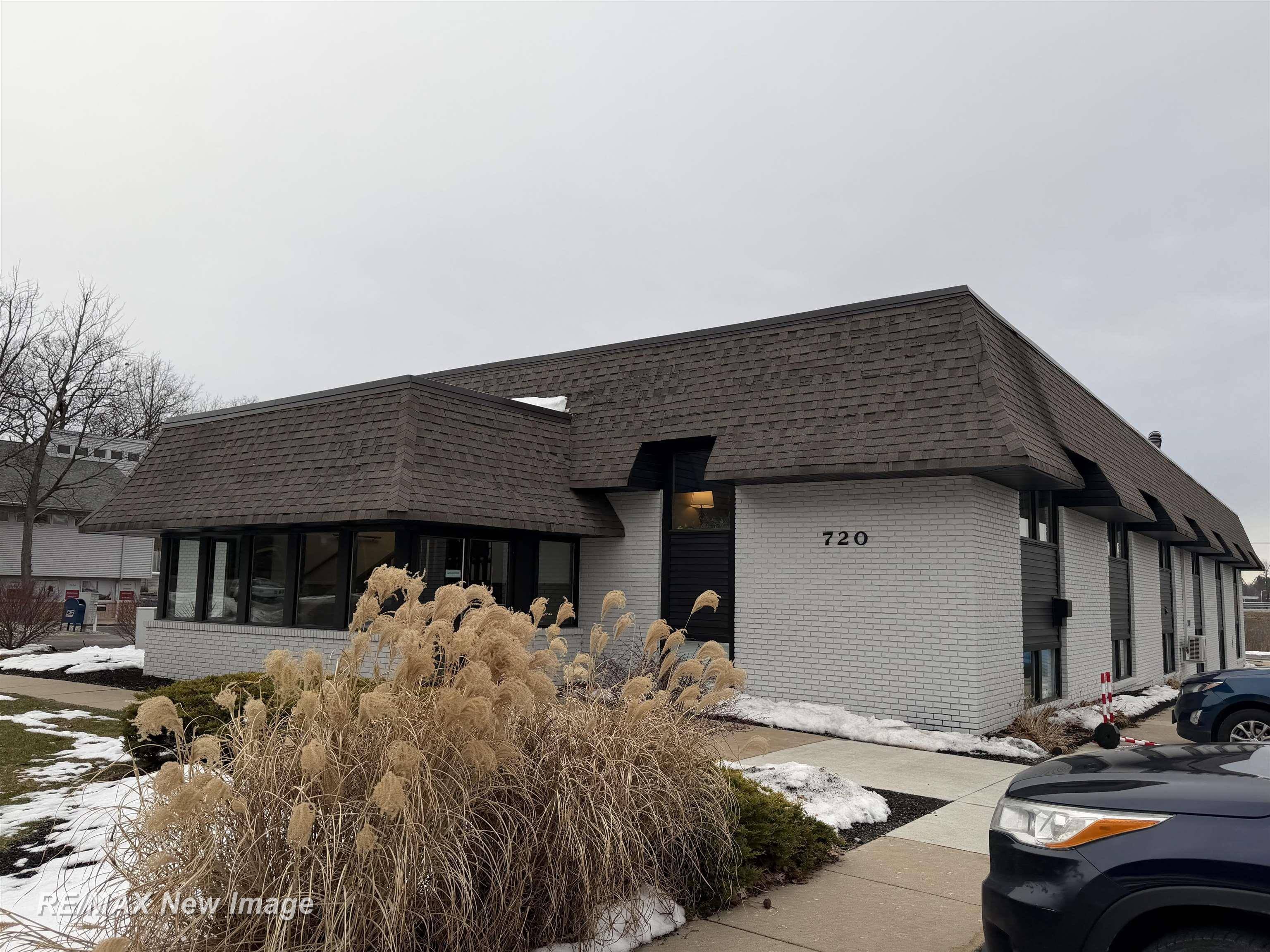 720 W Wackerly ST, Midland, MI 48640