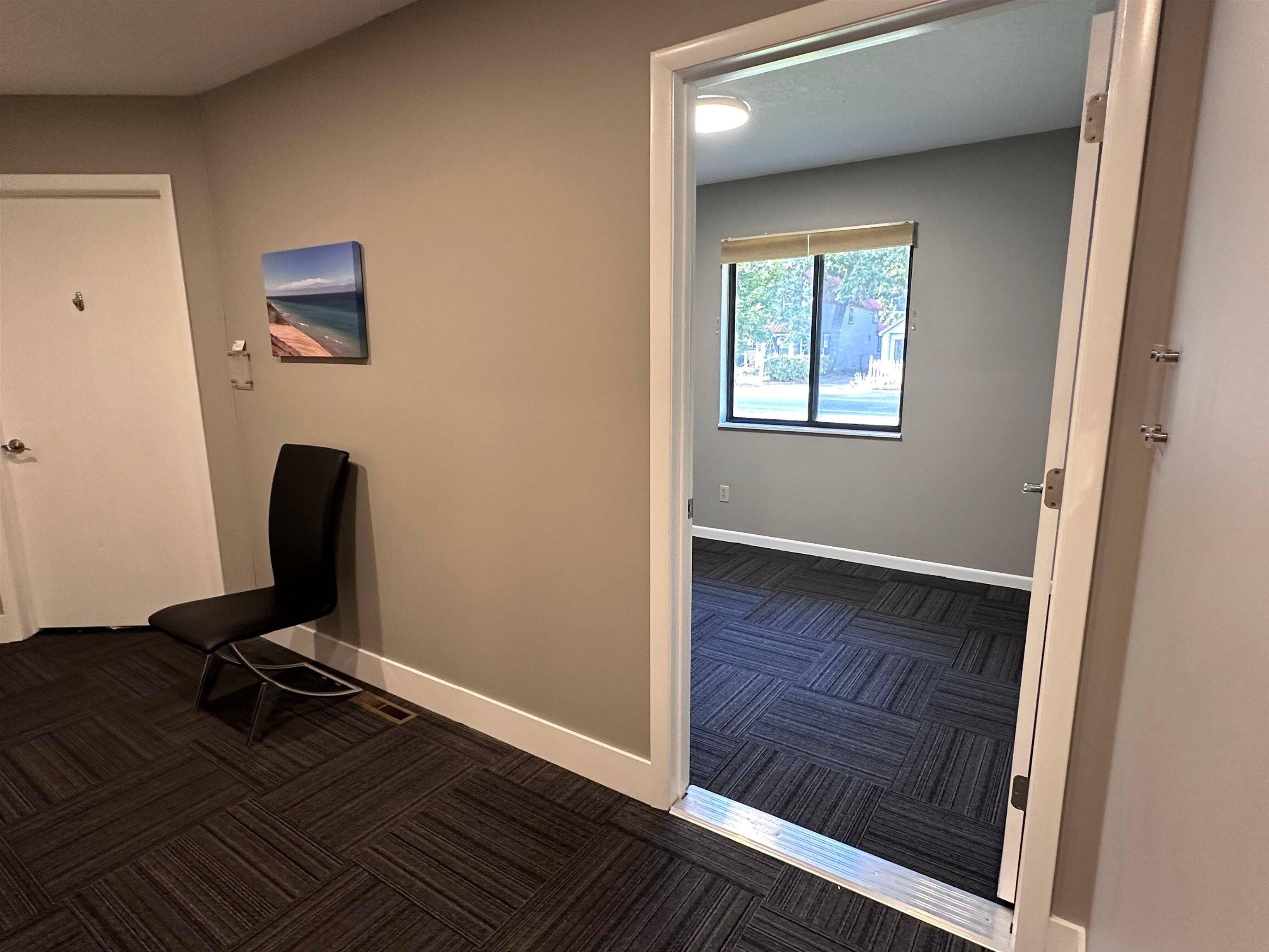 Traverse City, MI 49684,862 E Eighth ST