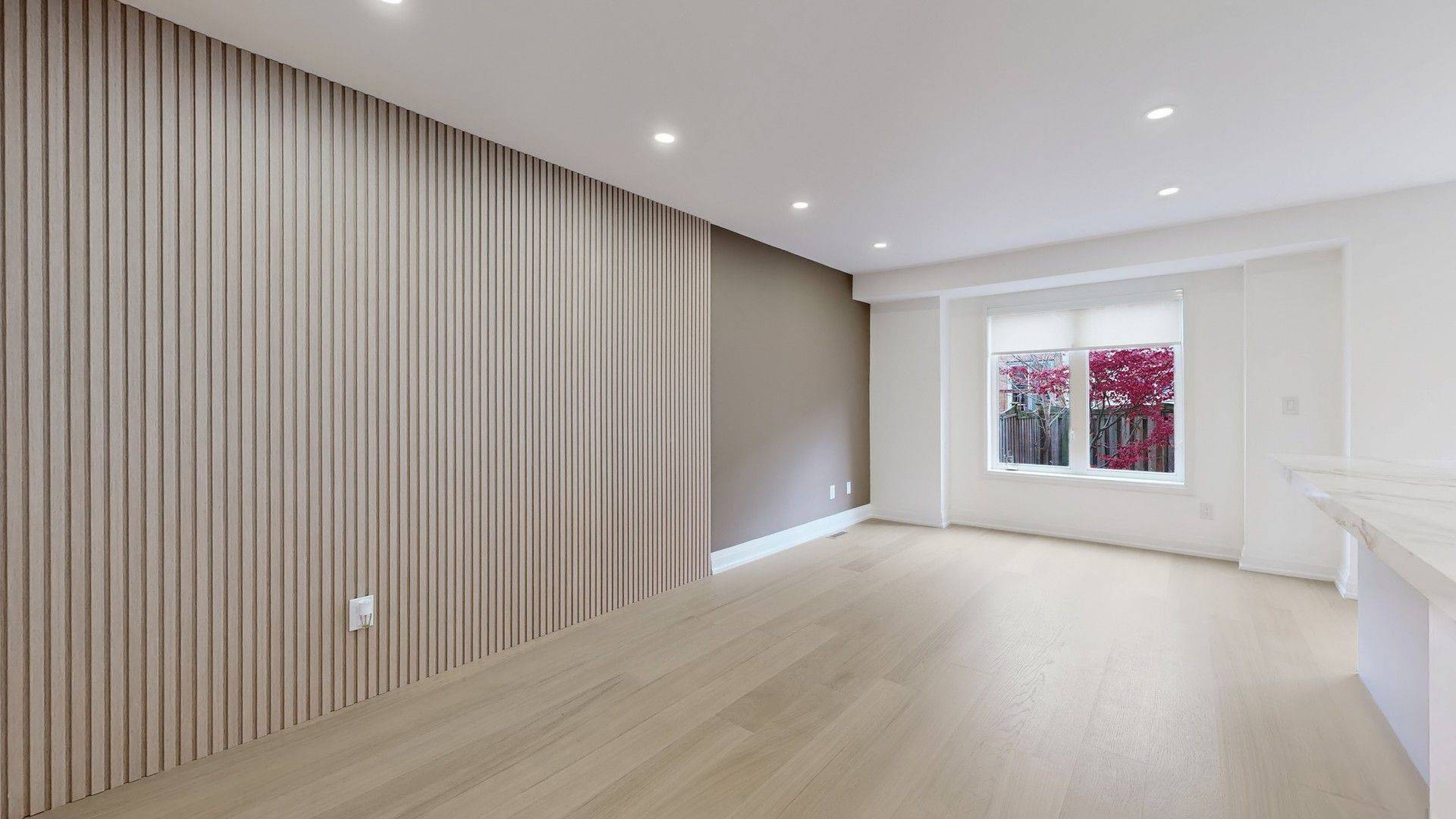 Whitby, ON L1N 9S8,3 Playfair RD