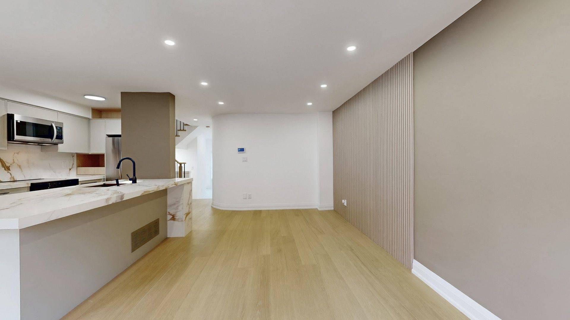 Whitby, ON L1N 9S8,3 Playfair RD