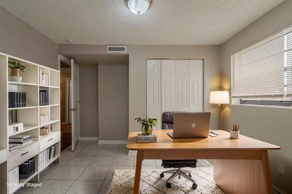 Miami, FL 33169,19710 NW 11th Ct