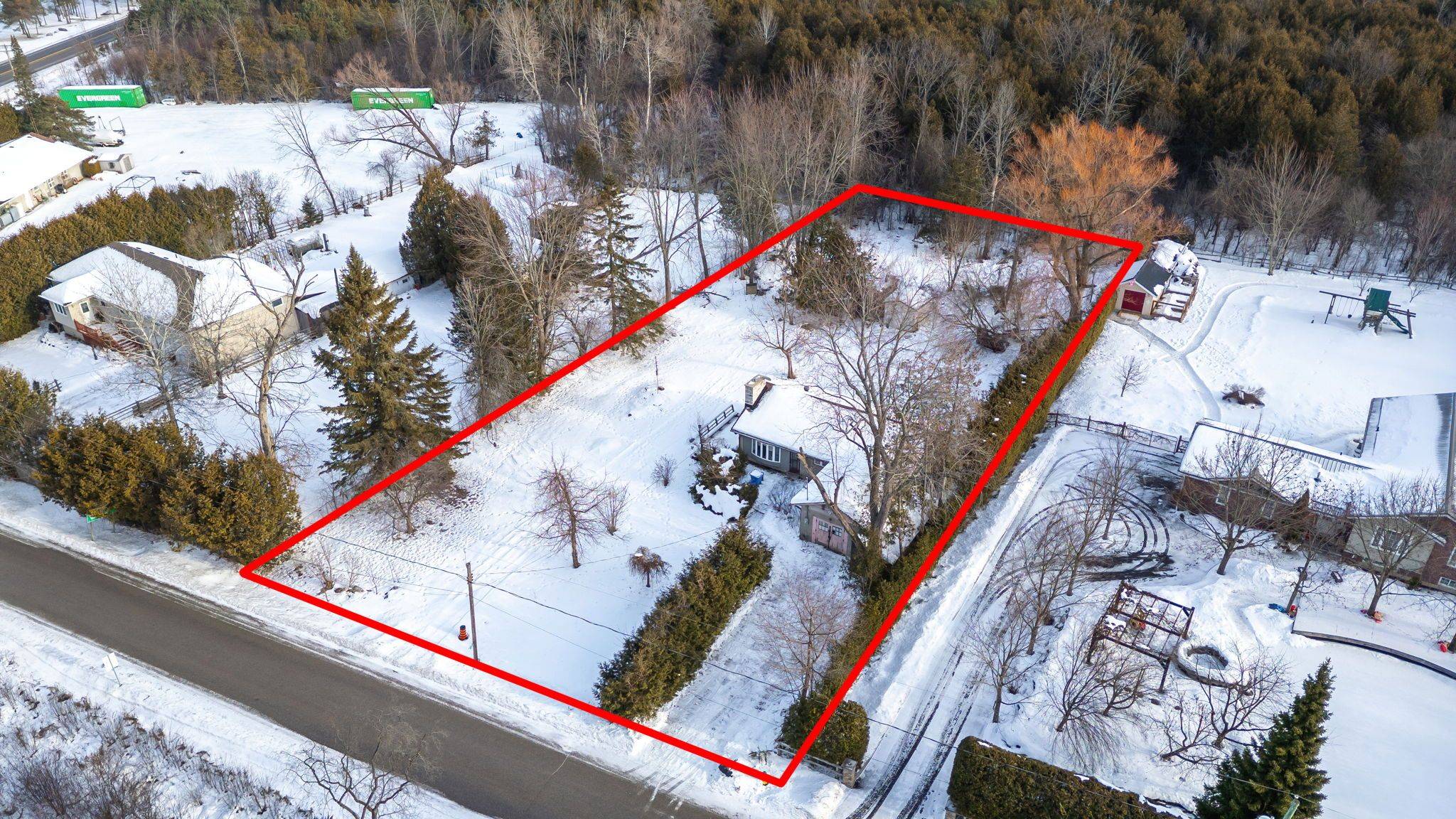 Georgina, ON L4P 0P2,683 Varney RD