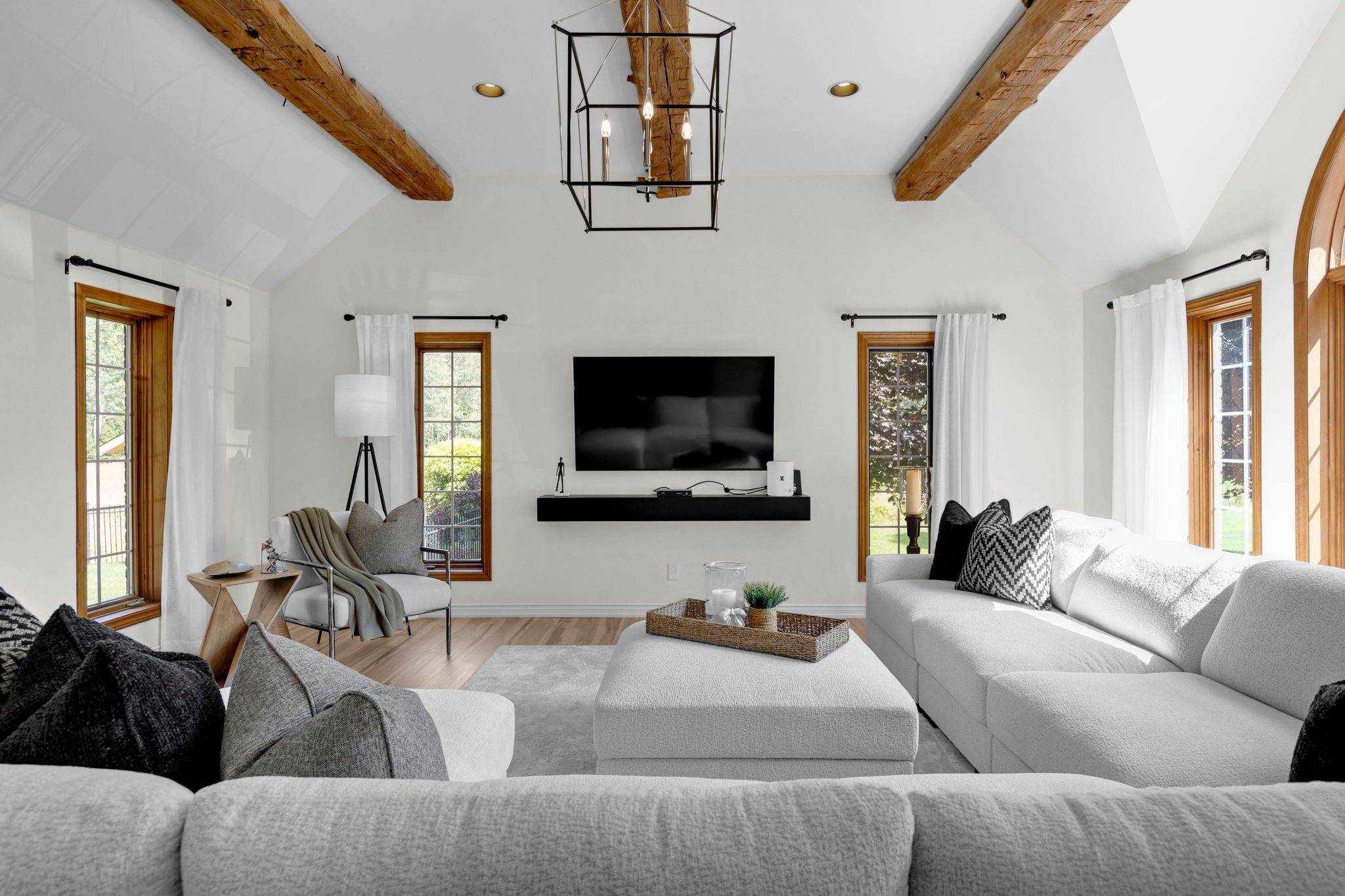 Essa, ON L0M 1B1,256 DENNEY DR