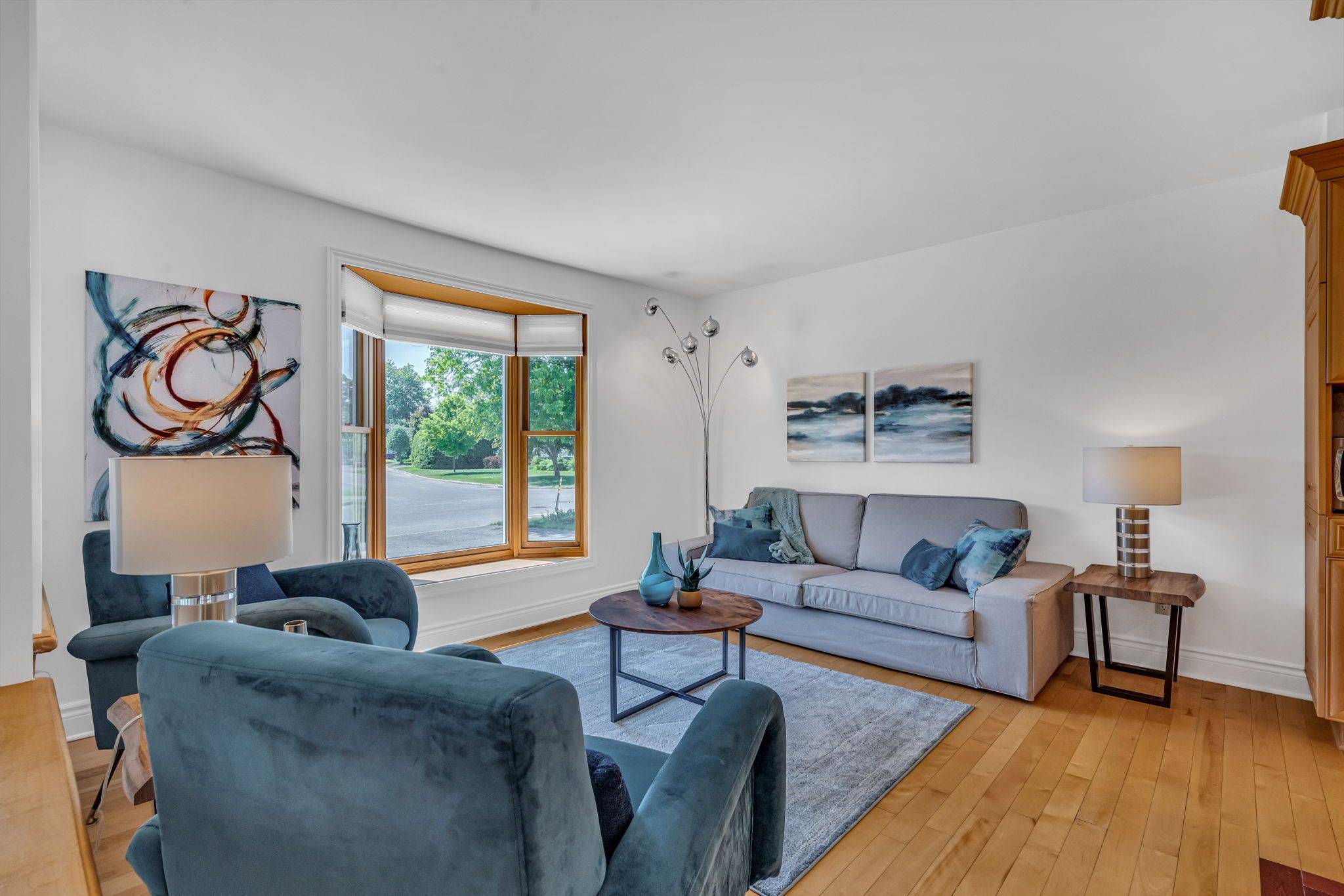 Hunt Club - South Keys And Area, ON K1V 7K5,1369 FONTENAY CRES