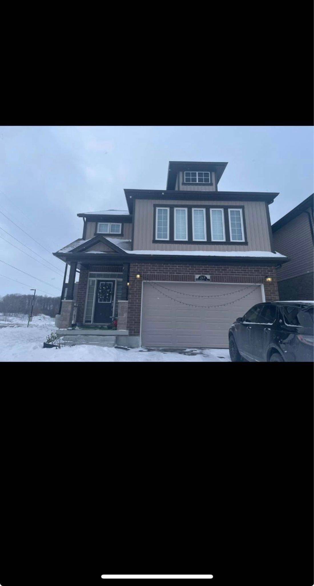 Kitchener, ON N2R 0P7,265 Woodbine AVE #Upper