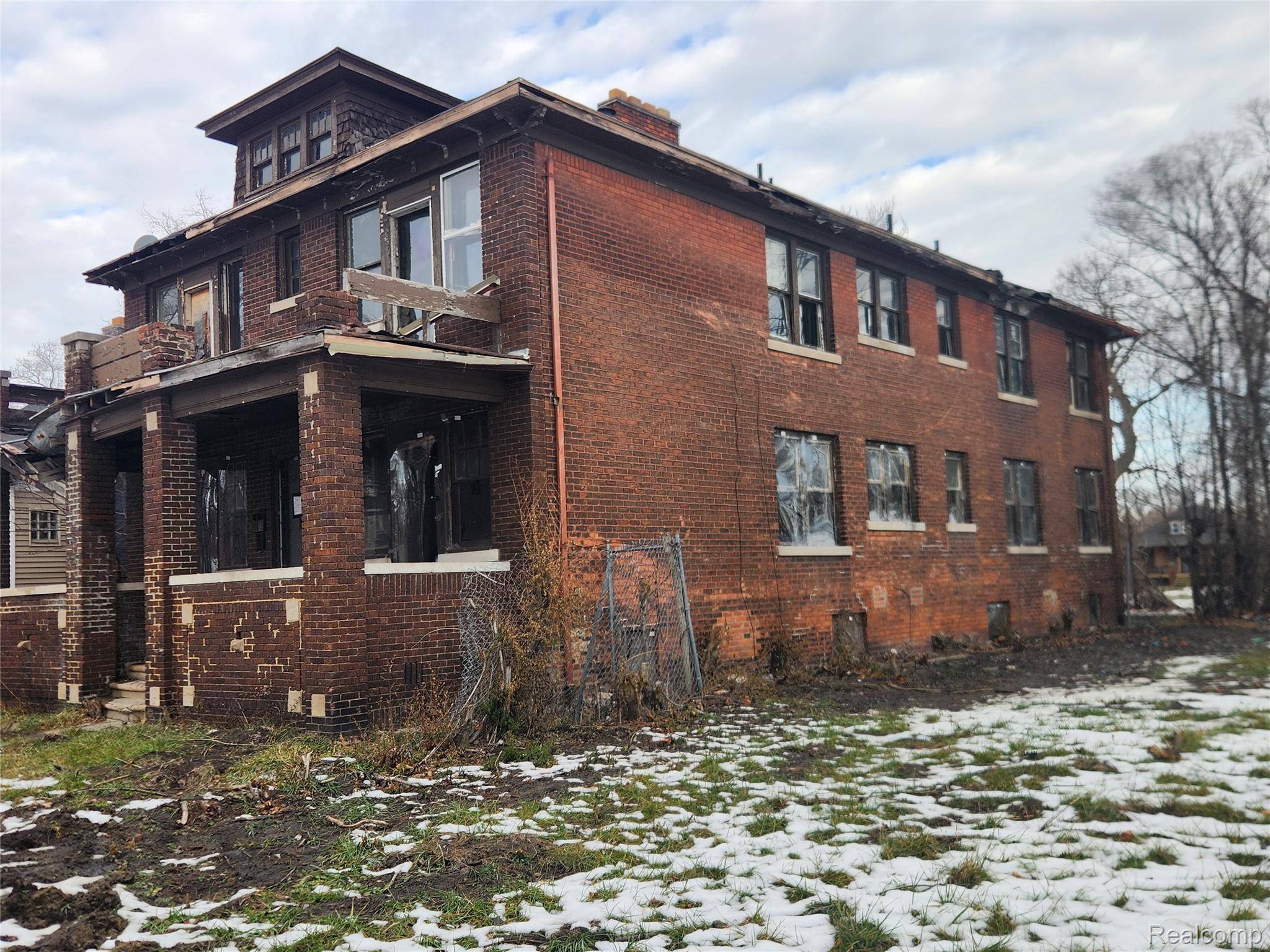 Detroit, MI 48204,10280 Nardin DR