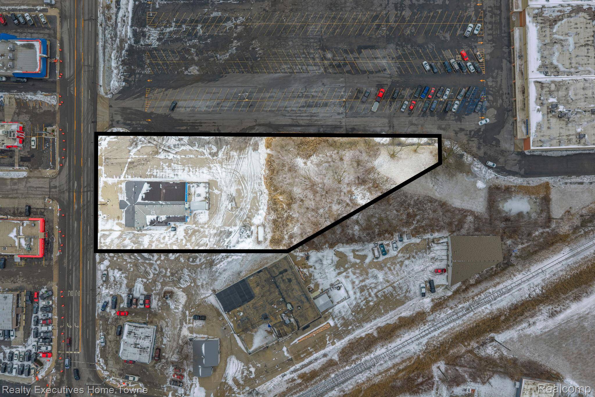 Port Huron, MI 48060,521 24th ST