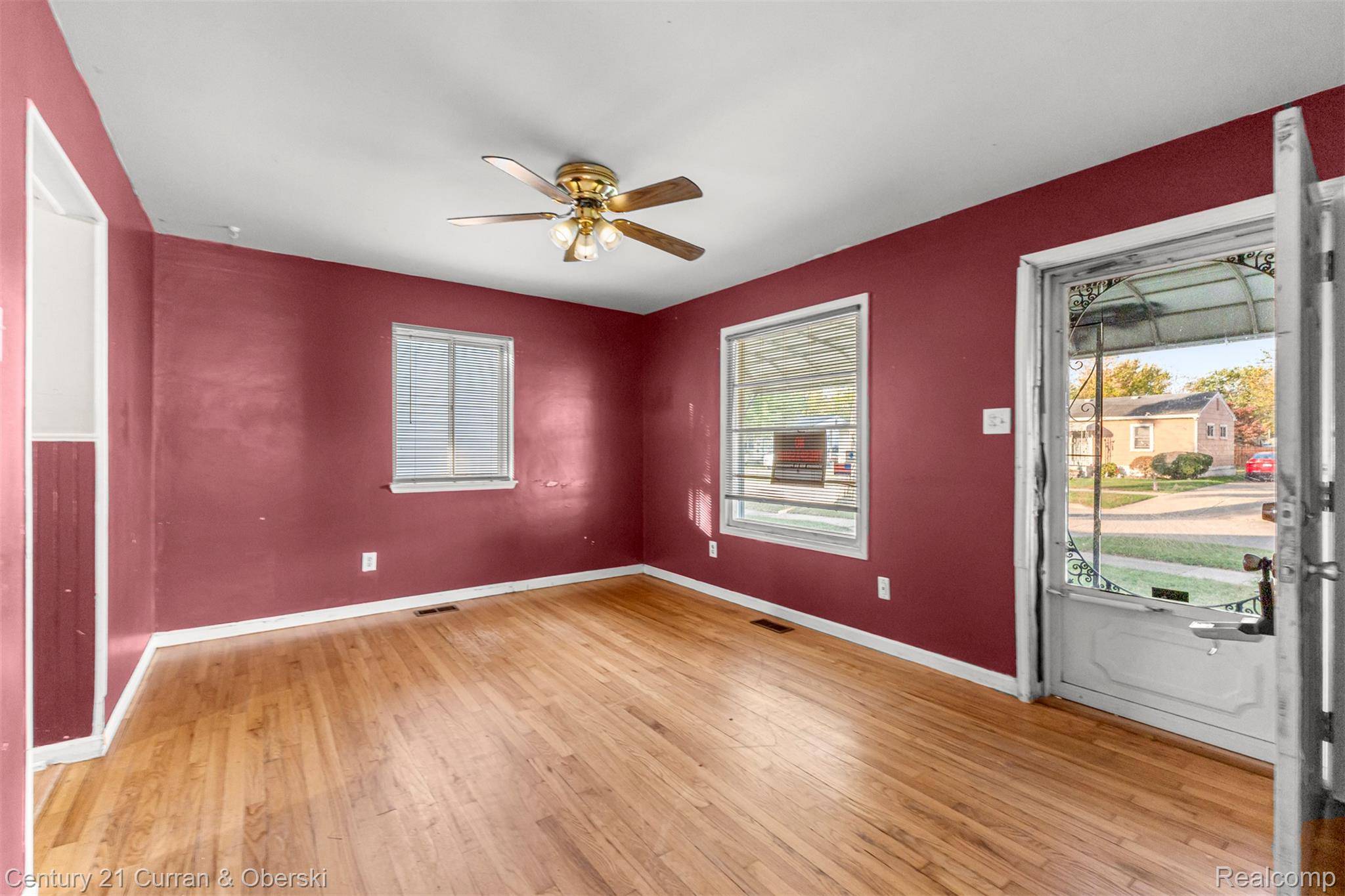 Taylor, MI 48180,8025 Oak ST