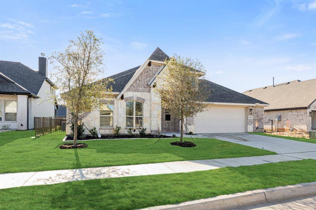 Granbury, TX 76049,324 Bowrider Lane