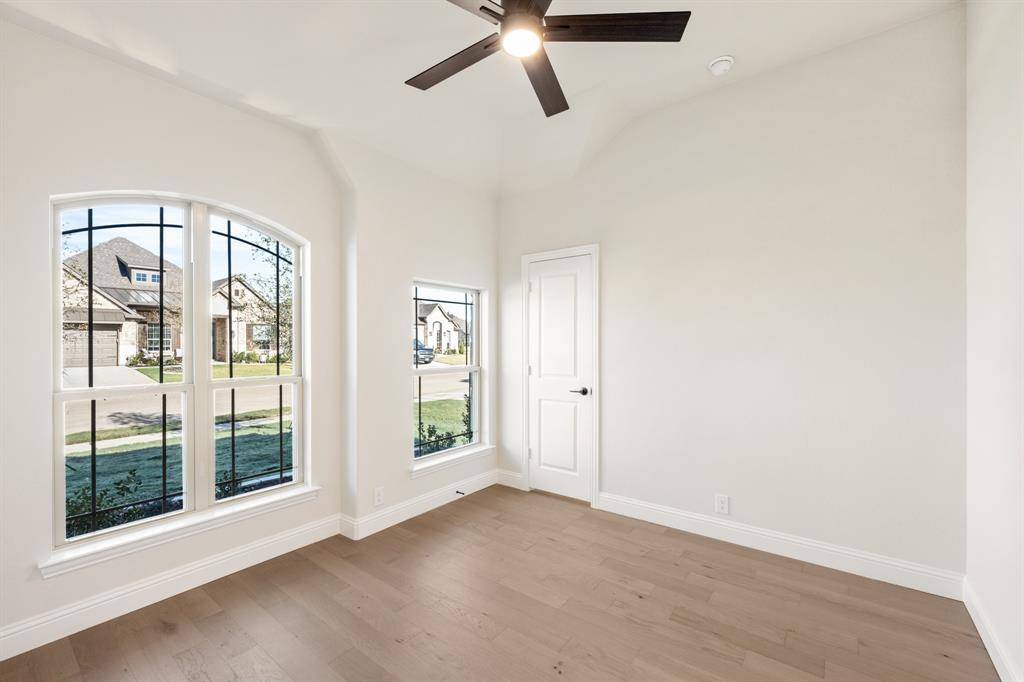 Granbury, TX 76049,324 Bowrider Lane