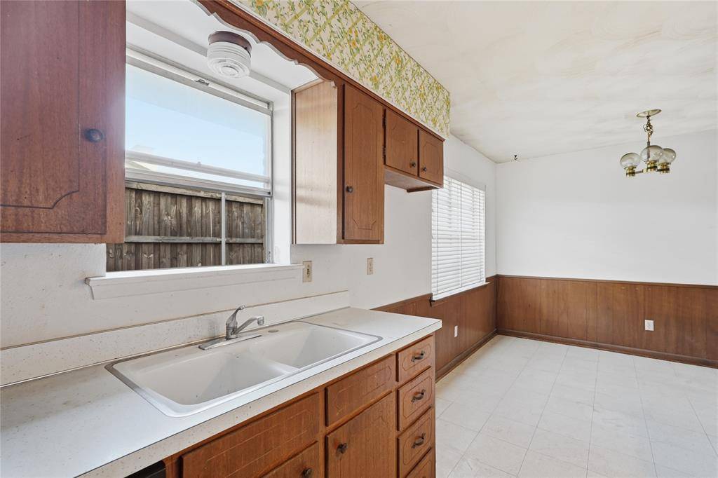 Mesquite, TX 75150,2614 Eastbrook Drive