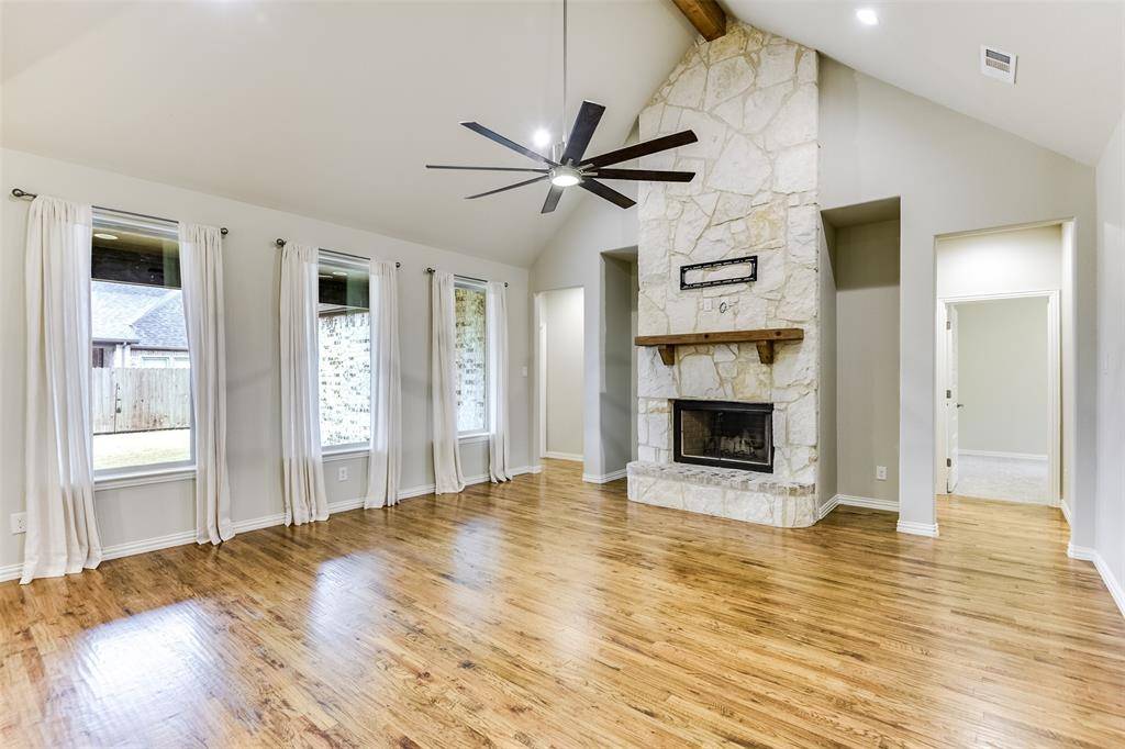 Waxahachie, TX 75165,105 Steves Way