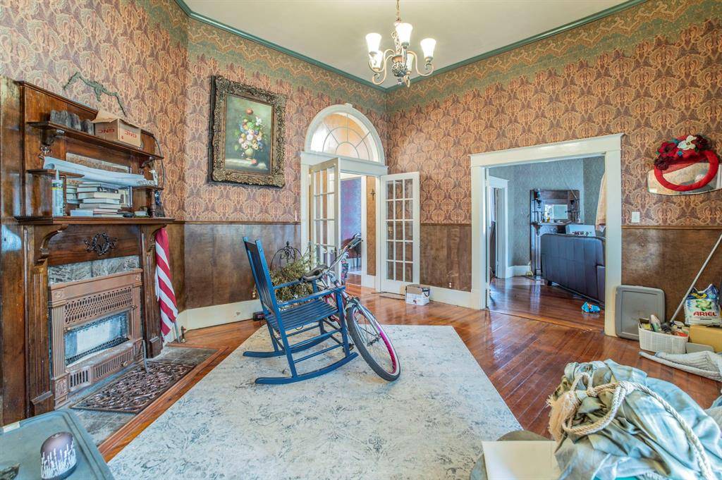 Paris, TX 75460,540 12th Street SE