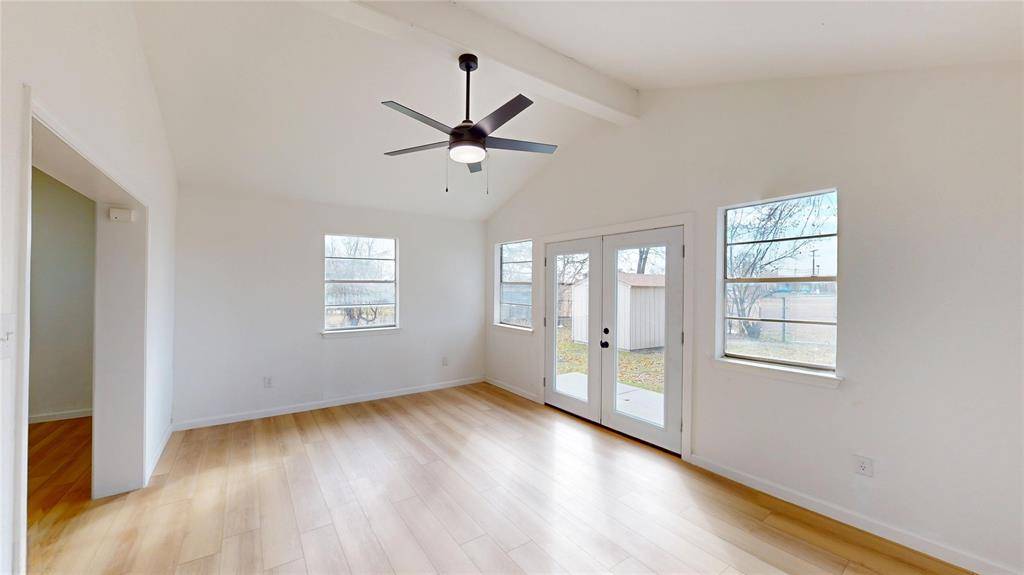 Forest Hill, TX 76119,3220 Centennial Road