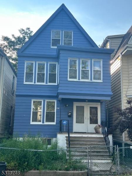 East Orange City, NJ 07018,491 Norwood St