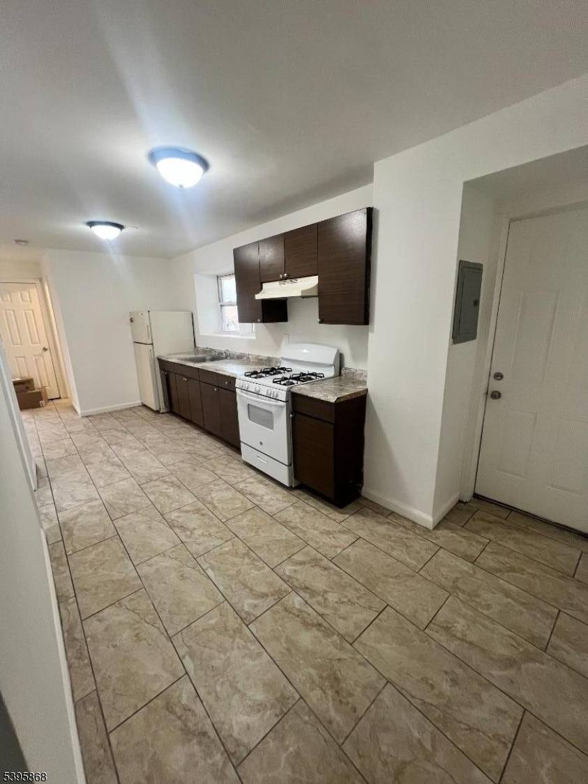 Paterson City, NJ 07501,100 Beech St