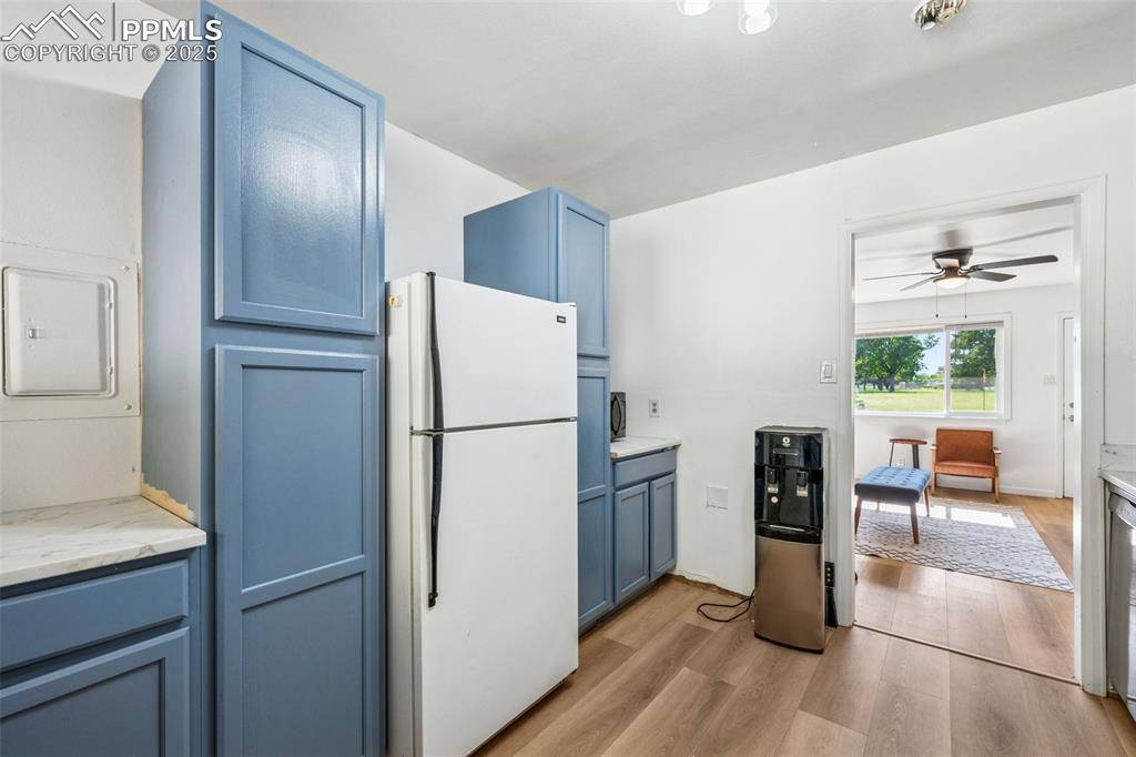 Pueblo, CO 81005,1632 Hollywood DR