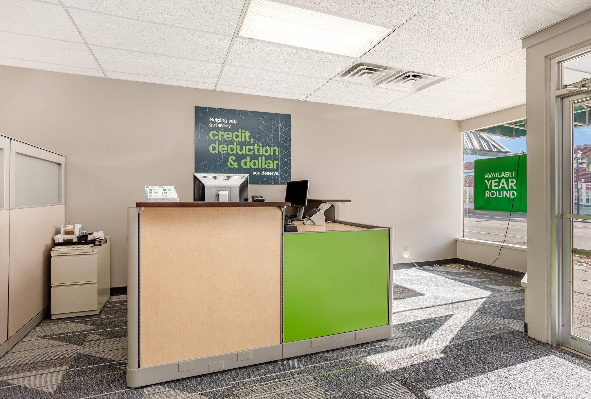 Alma, MI 48801,128 W Superior ST