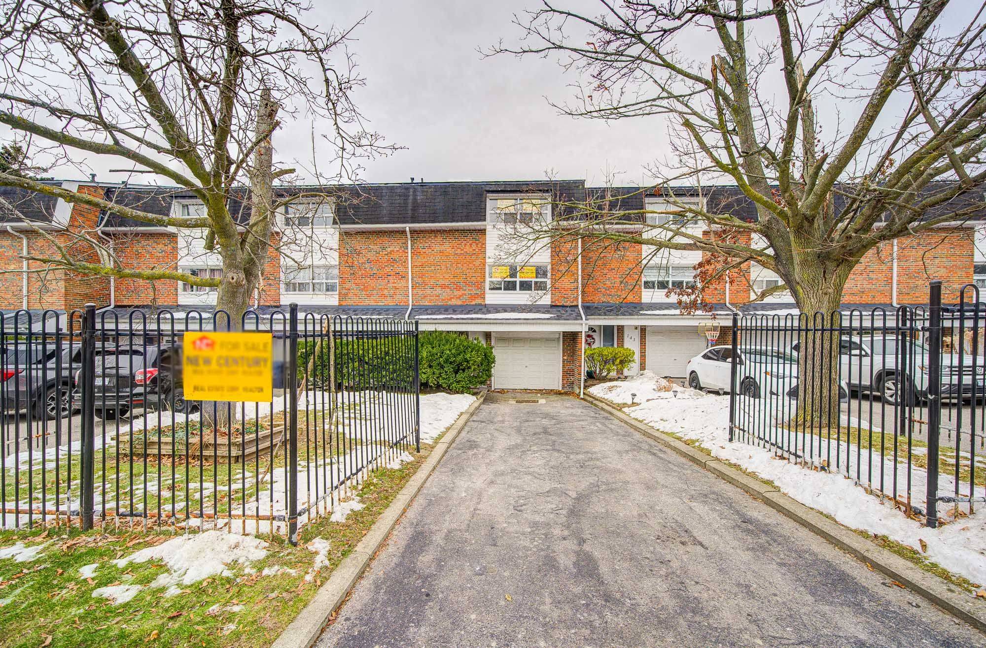 Toronto E09, ON M1E 4C9,145 Purpledusk TRL S