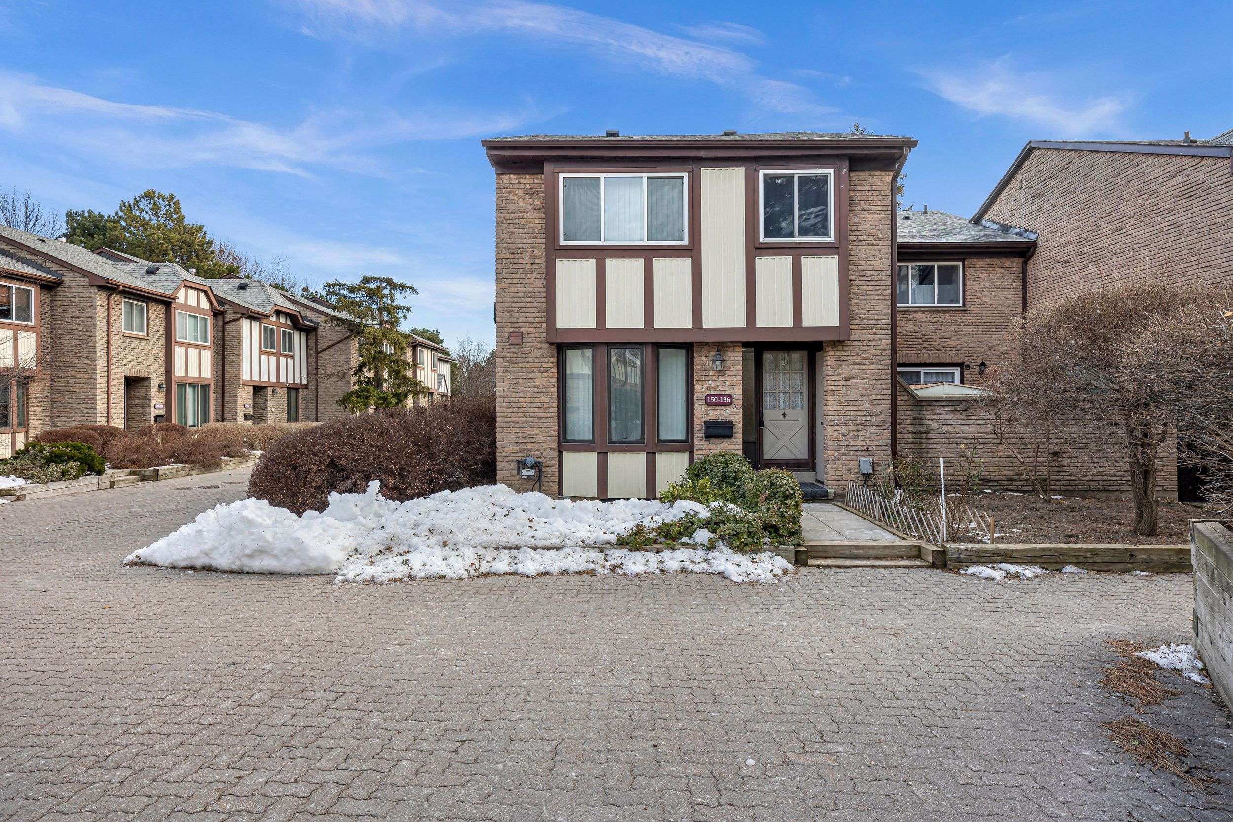 Toronto E11, ON M1B 1N2,150 Burrows Hall BLVD