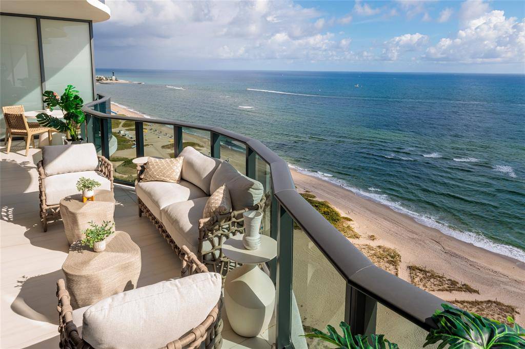 Pompano Beach, FL 33062,900 N Ocean Blvd #LPH05