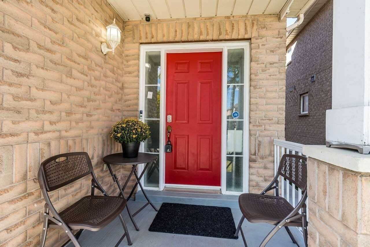 Brampton, ON L6X 5E3,45 Rotunda ST