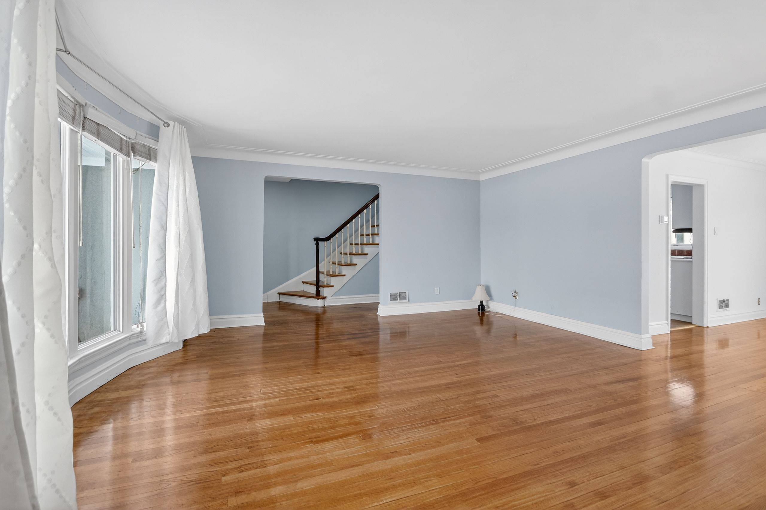 Alta Vista And Area, ON K1H 5A2,230 Smyth RD