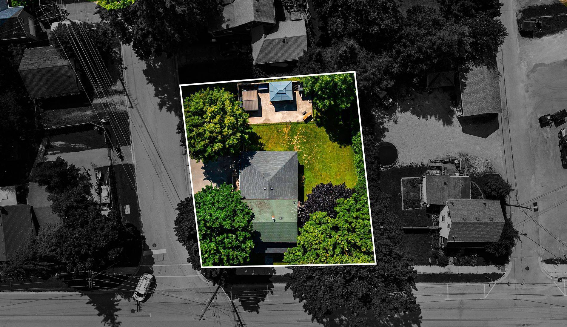 Shelburne, ON L9V 2Y1,168 Victoria ST