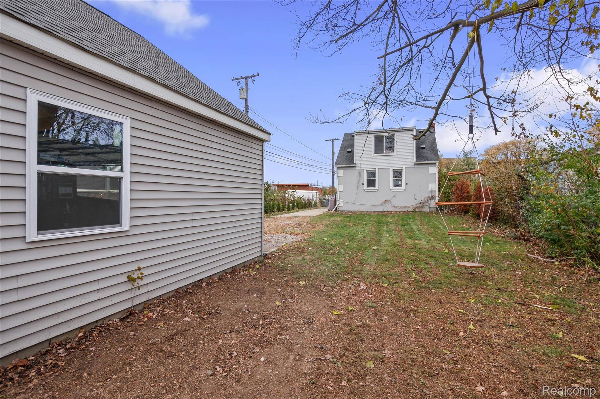 Berkley, MI 48072,2435 Sunnyknoll AVE