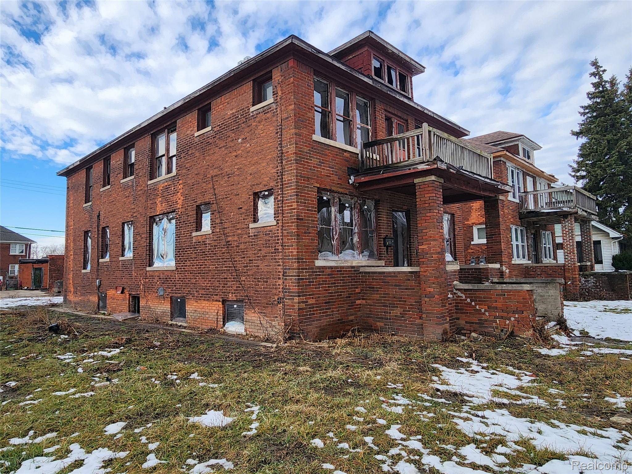 Detroit, MI 48204,9611 Otsego ST