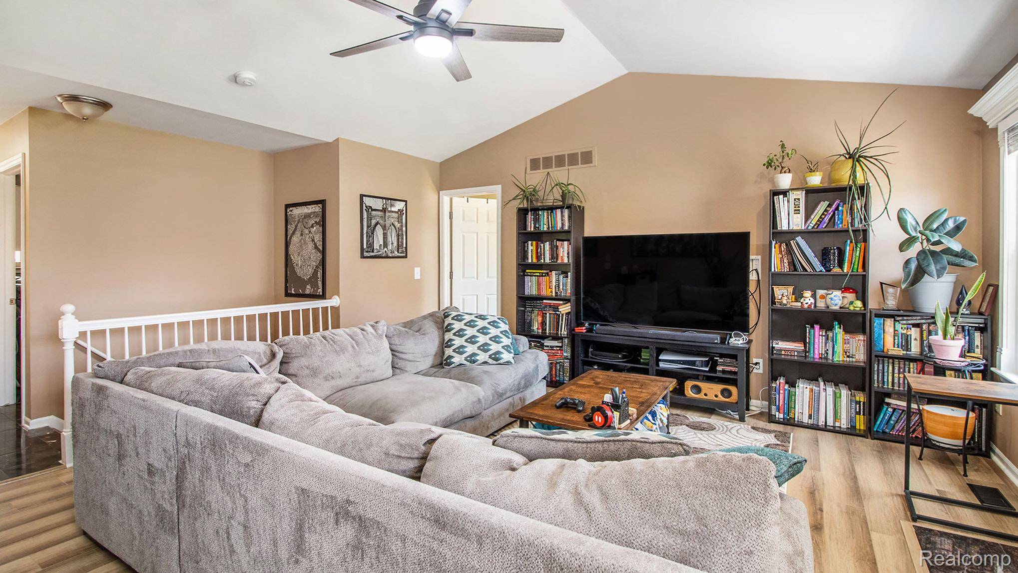 Brownstown, MI 48183,24272 Charles DR