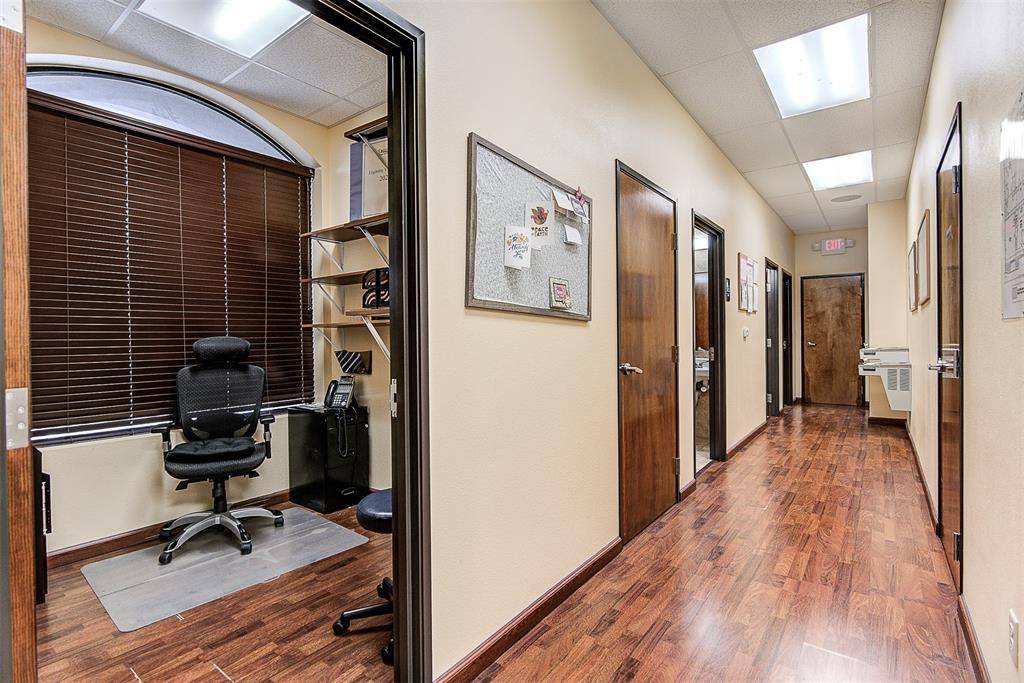 Arlington, TX 76017,720 W Nathan Lowe Road