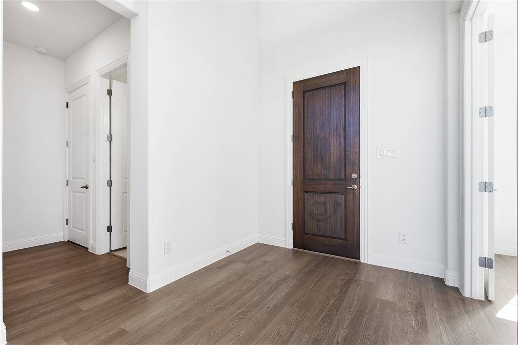 Midlothian, TX 76065,525 Carriage Hill Road