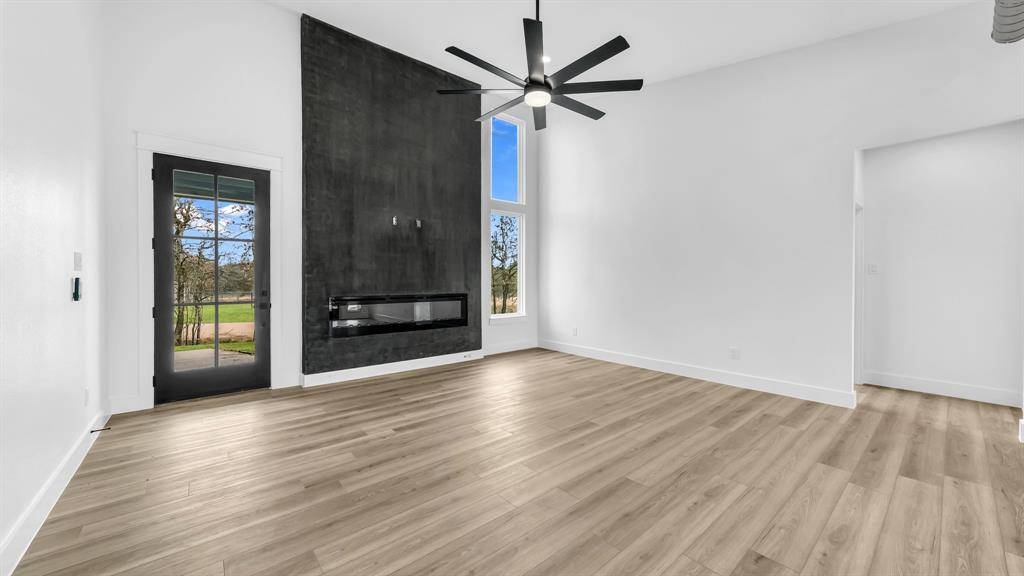 Poolville, TX 76487,Zephyr 2 TBD Three Quarter Loop