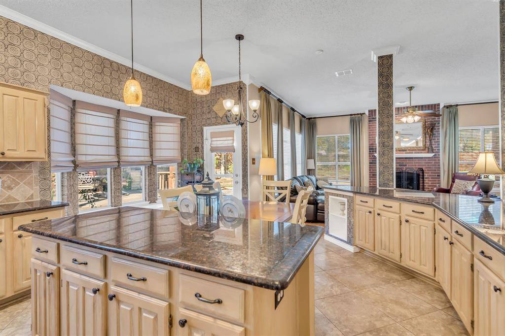 Lewisville, TX 75077,1349 Winnipeg Drive