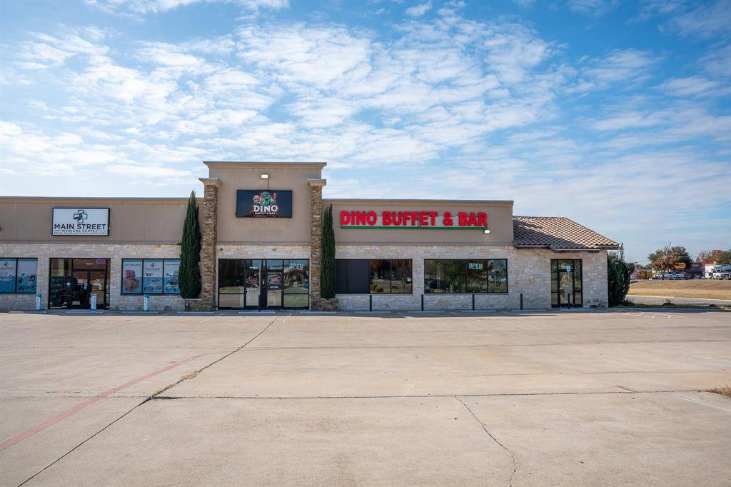 Granbury, TX 76048,1333 N Plaza Drive
