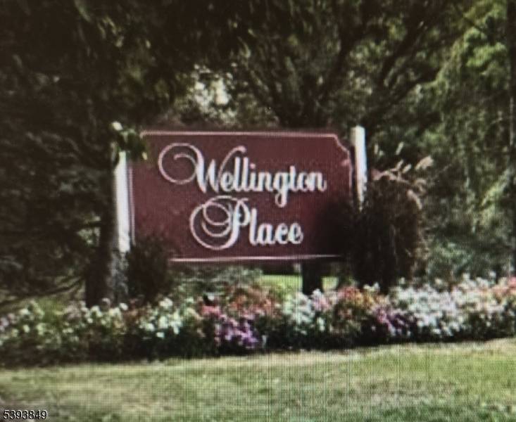 Aberdeen Twp., NJ 07747,702 Wellington Pl #2