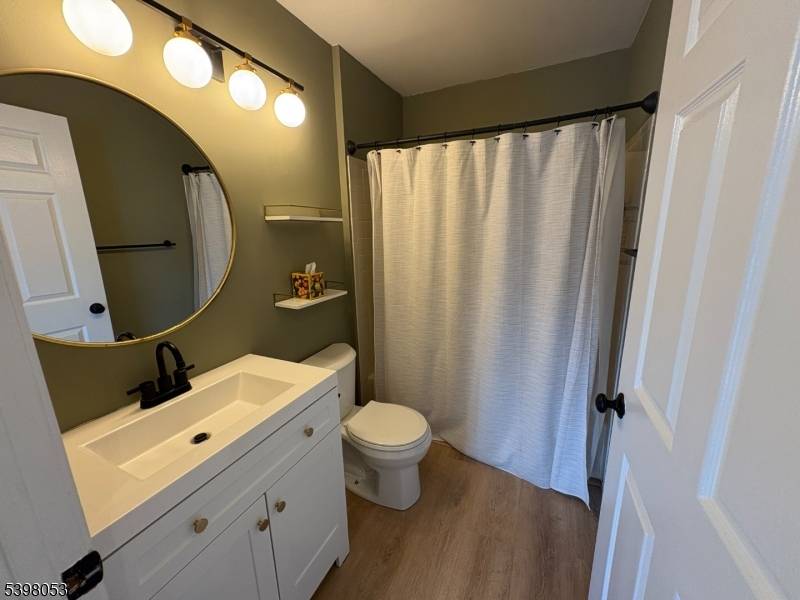 Mahwah Twp., NJ 07430,861 Juniper Way