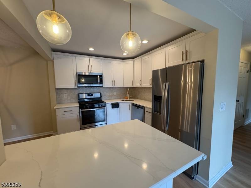 Mahwah Twp., NJ 07430,861 Juniper Way