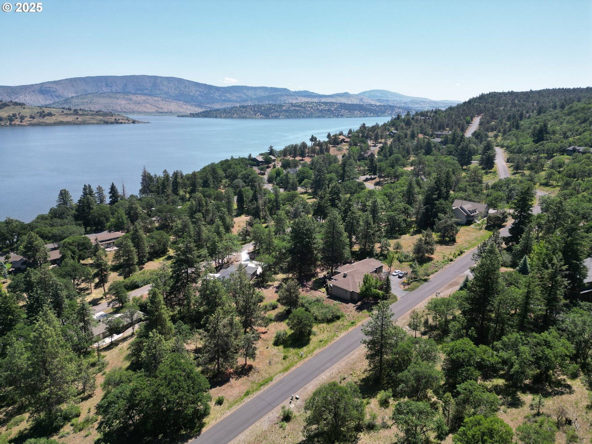 Klamath Falls, OR 97601,Coopers Hawk RD