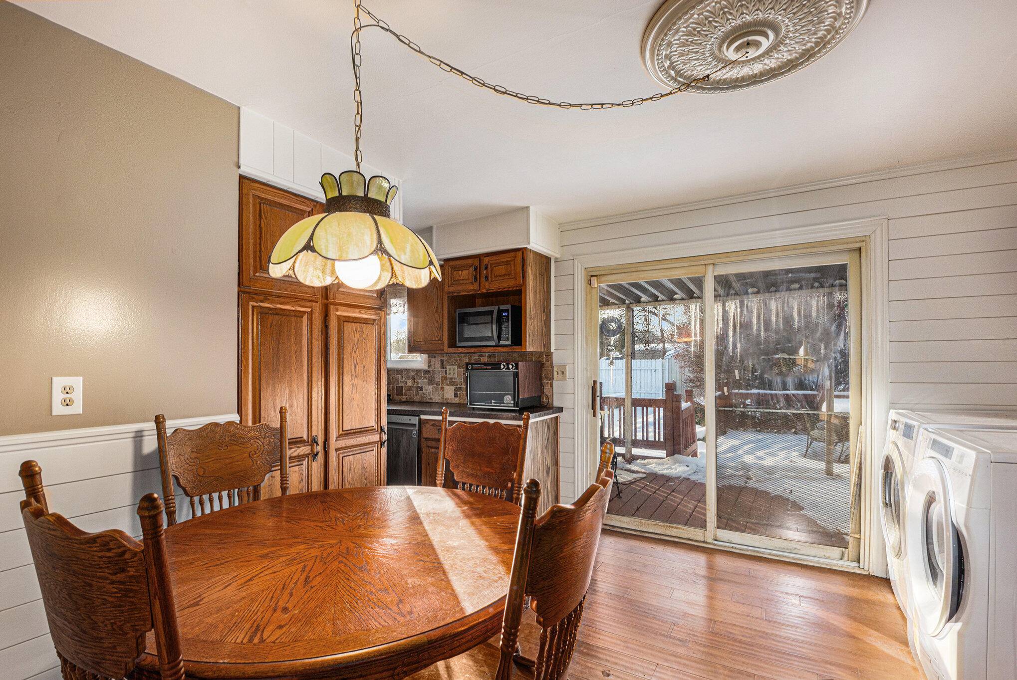 Jackson, MI 49201,100 Burt AVE