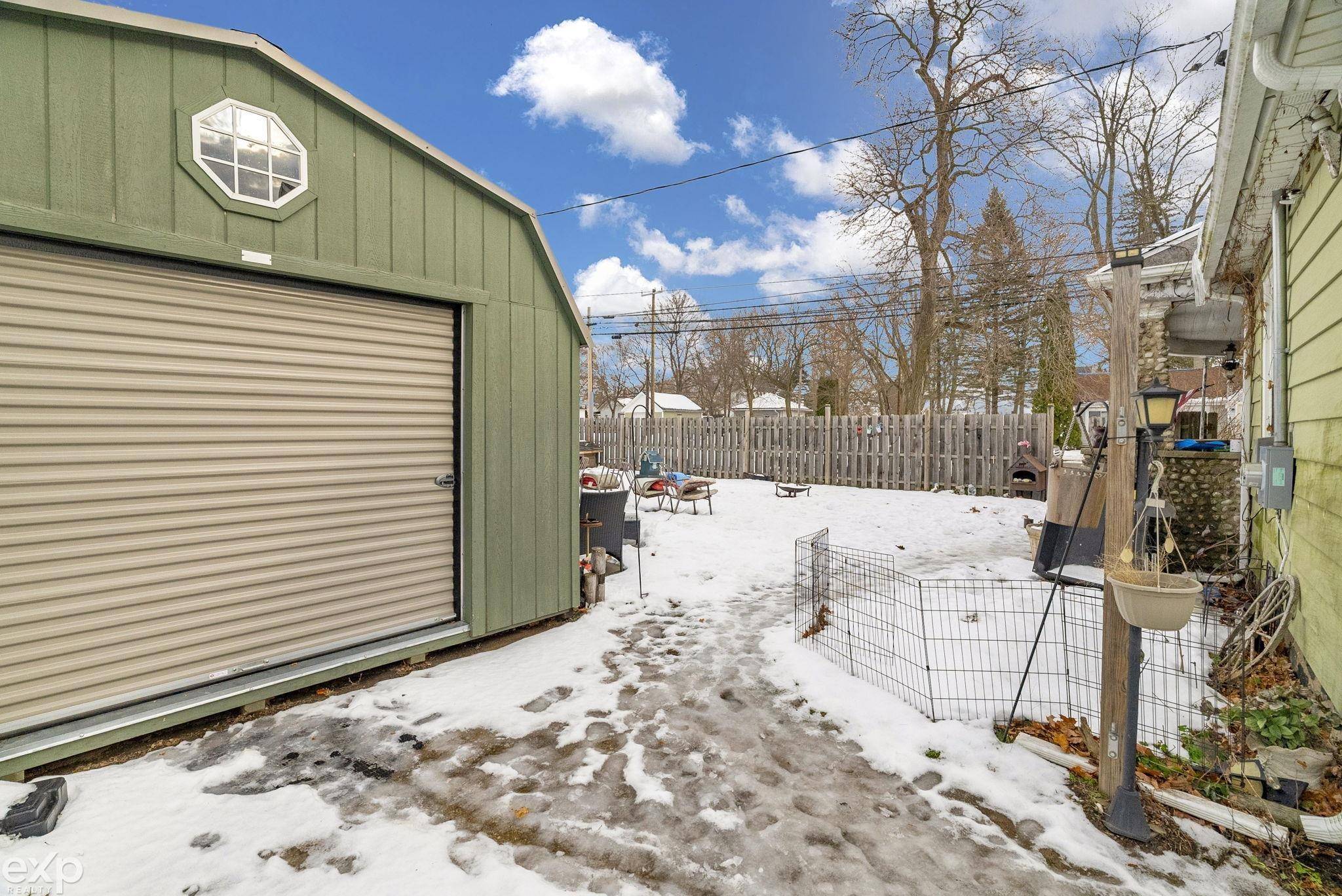 Cass City, MI 48726,4355 Leach ST