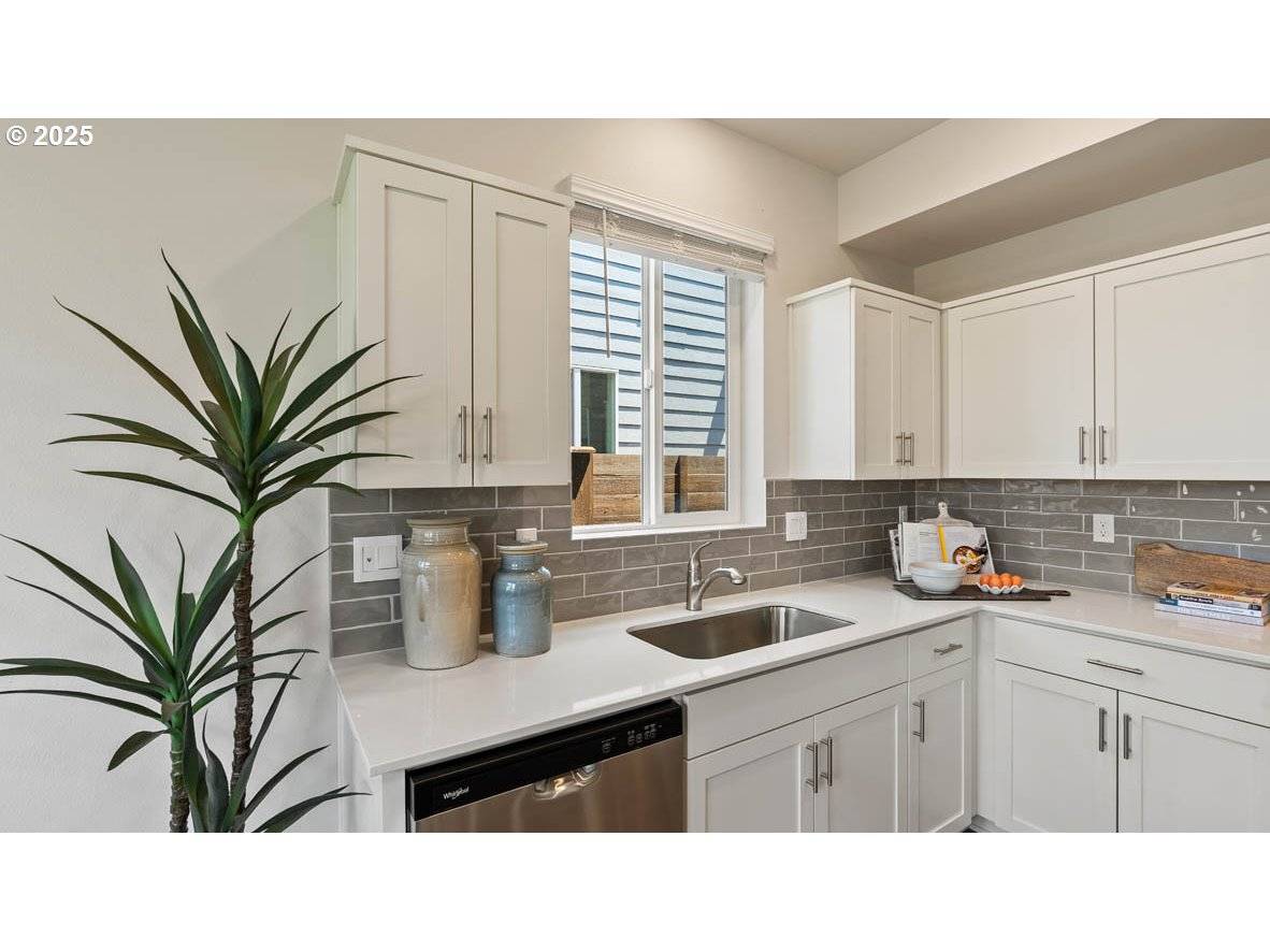 Gresham, OR 97080,3626 SW Binford AVE